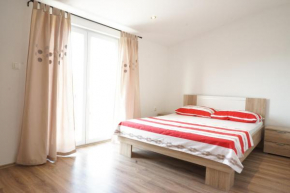  Apartment Fabijana  Биоград На Мору